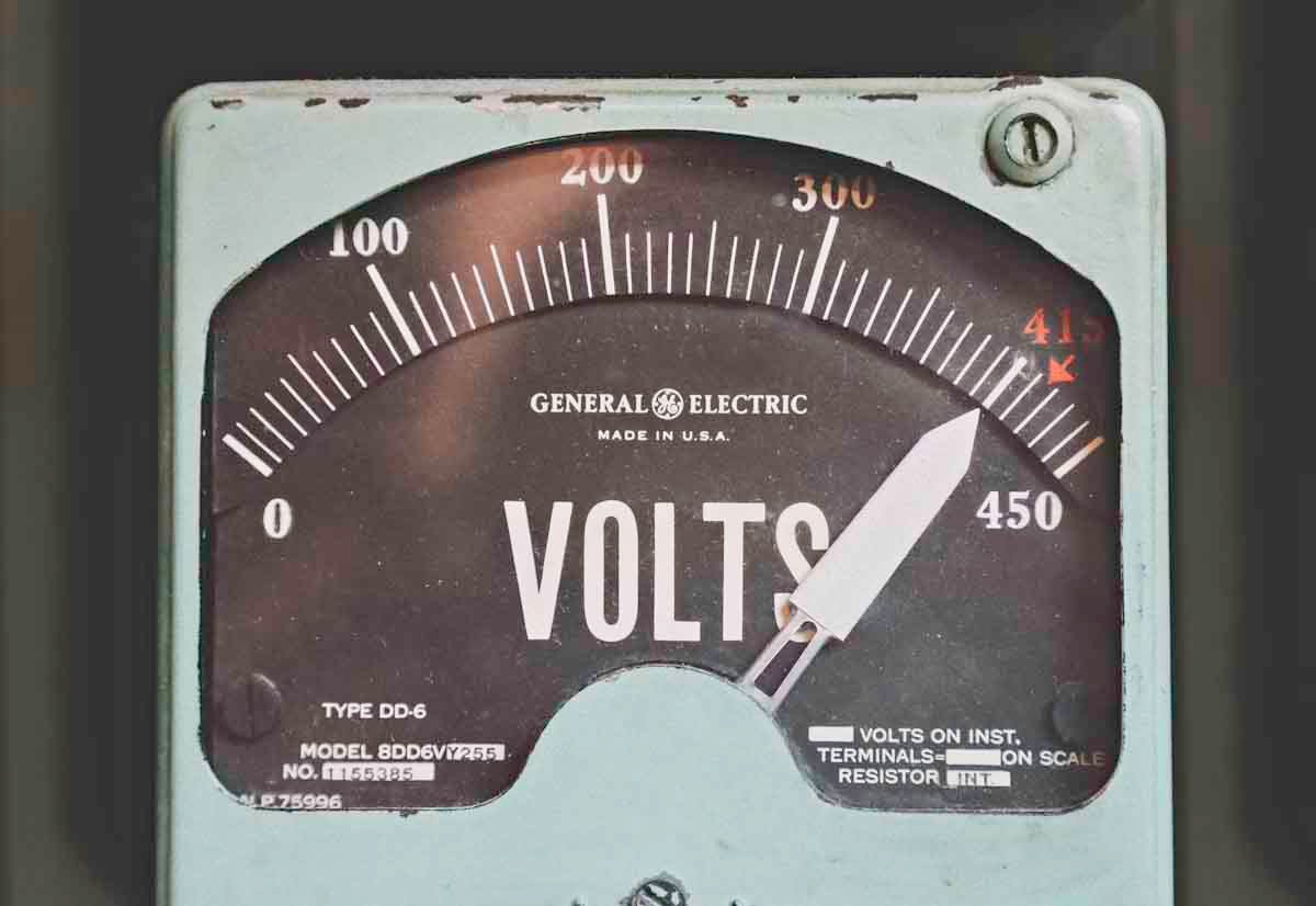 Elektrikte Yeni Dönem: Faturası 820 TL'yi Geçenler Destekten Çıkıyor, Kimler Etkilenecek?